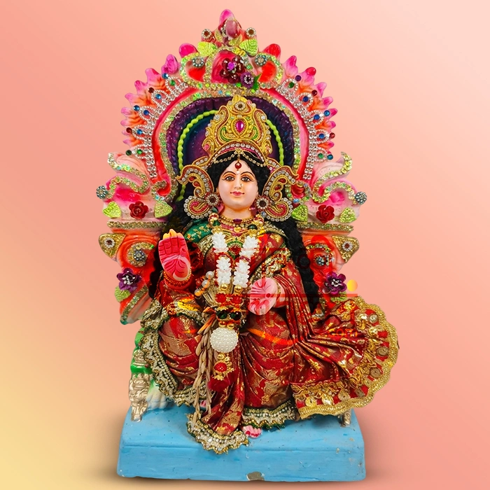 Lakshmi Idol of Natural Earthenware Clay